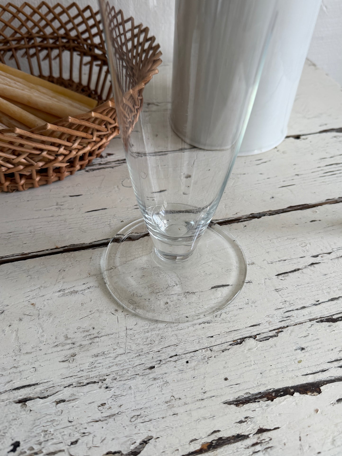 Glasvase på fod