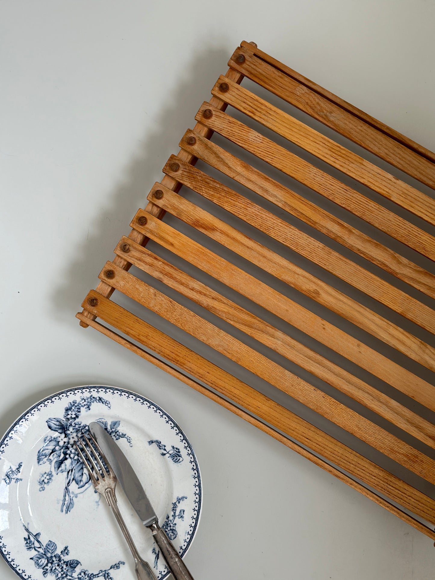 Serveringsbakke i træ