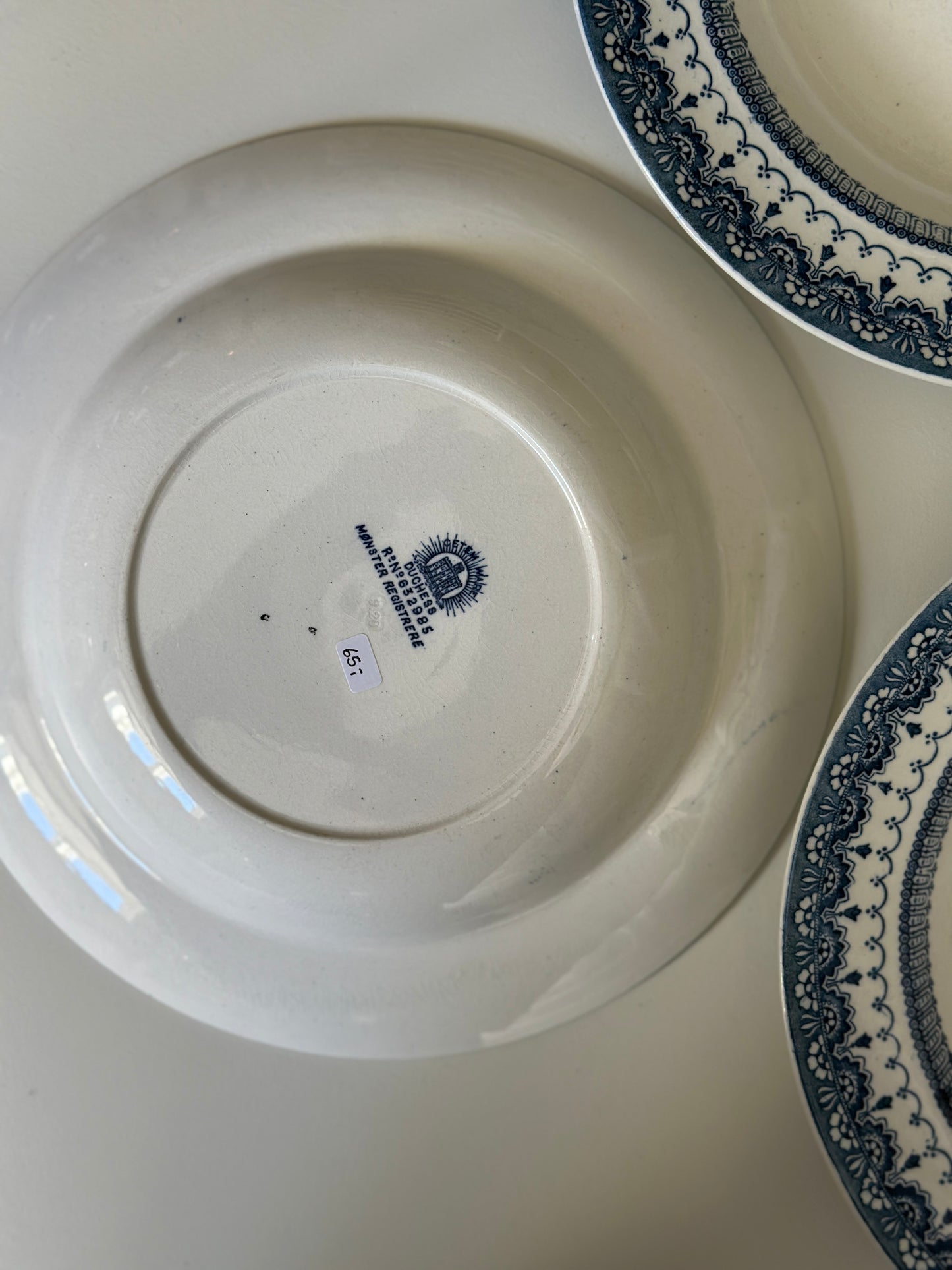 Smukke dybe tallerkner