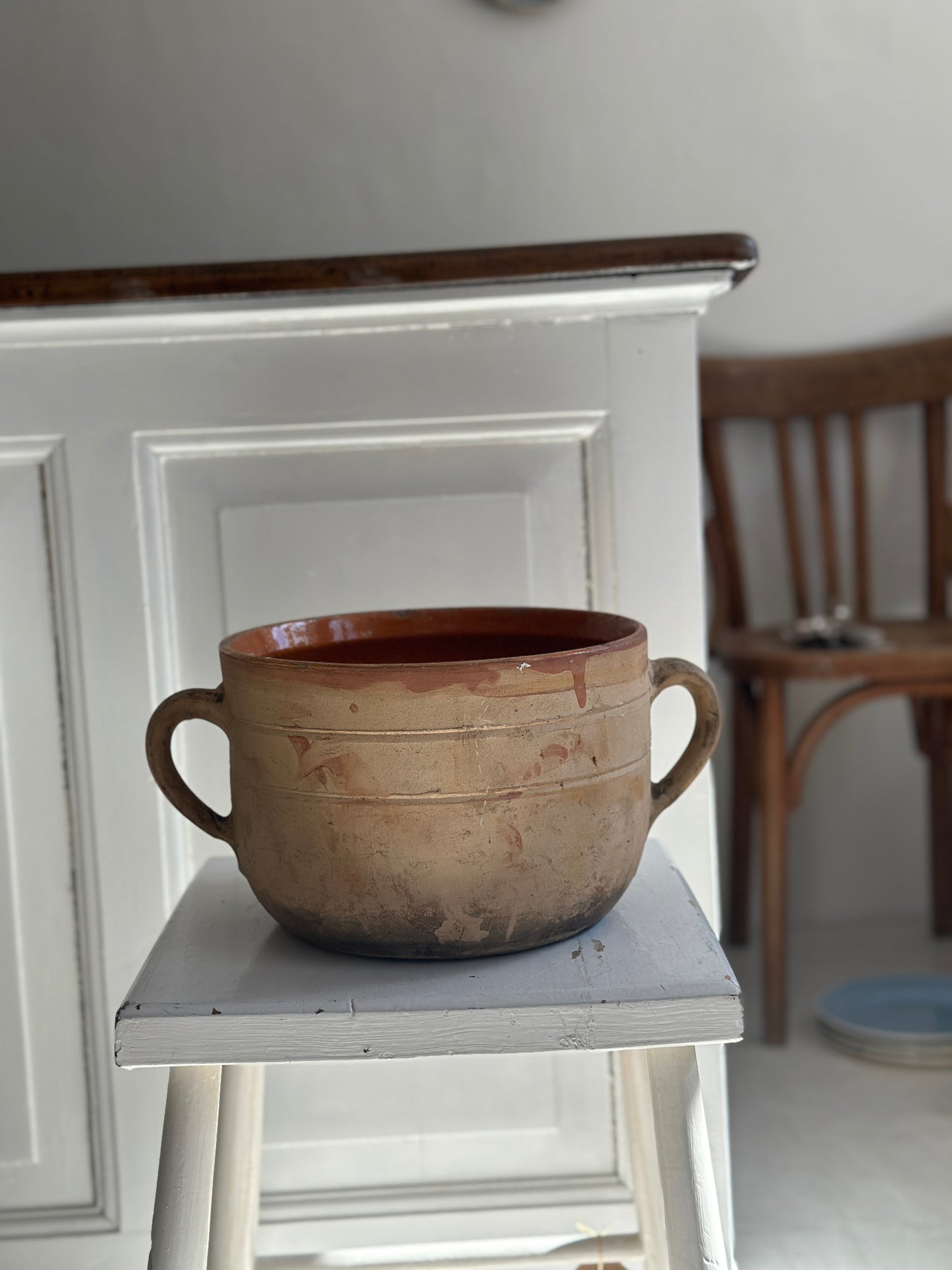 Lys krukke med håndtag