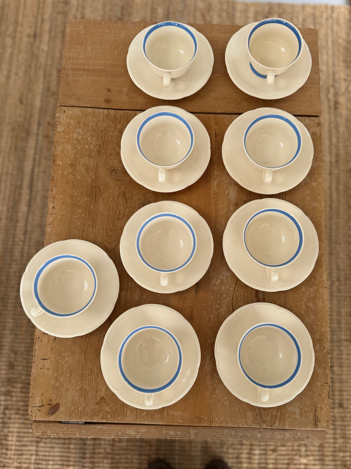 Lone kaffekopper med underkop