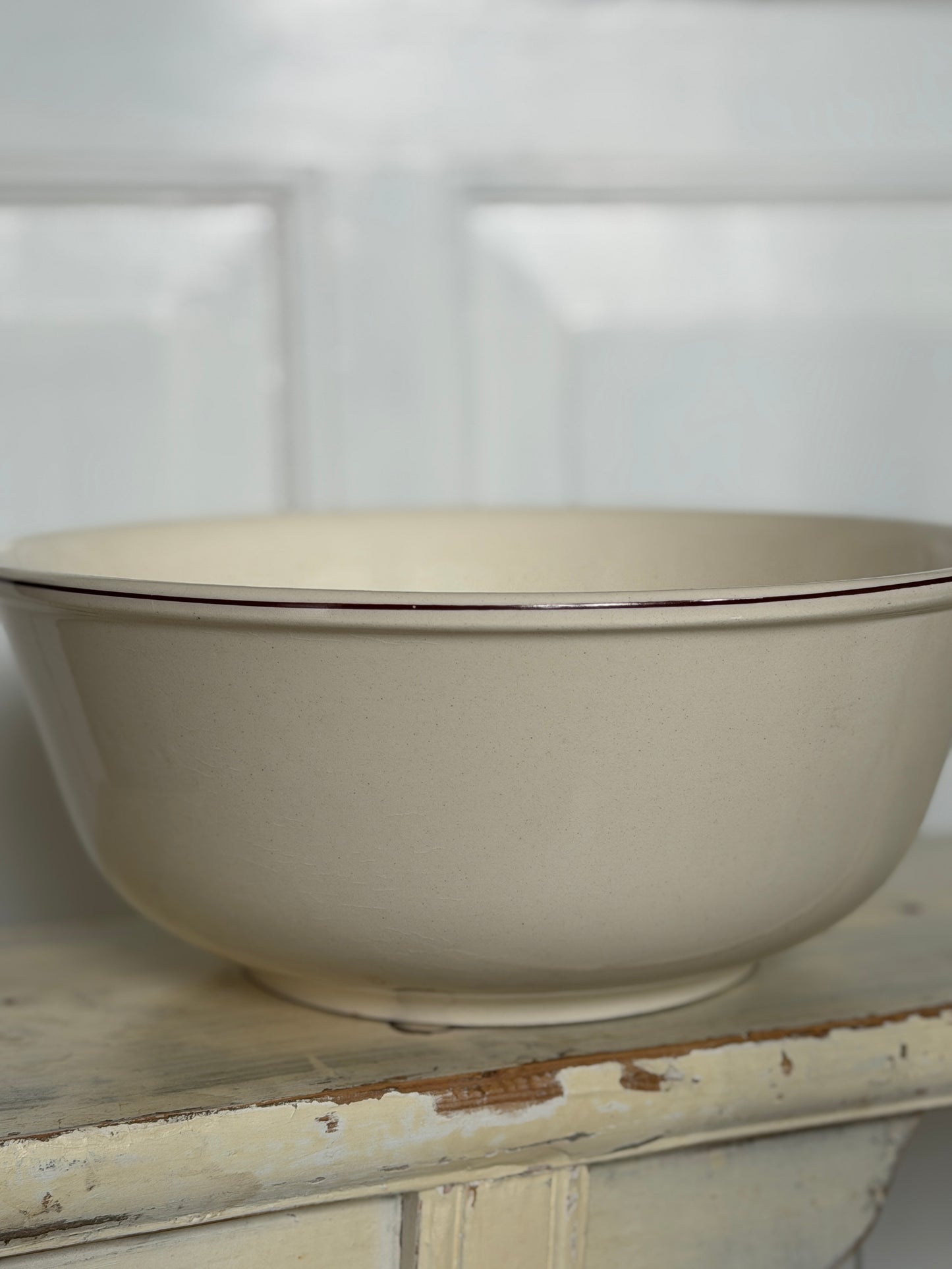 Stor creme skål