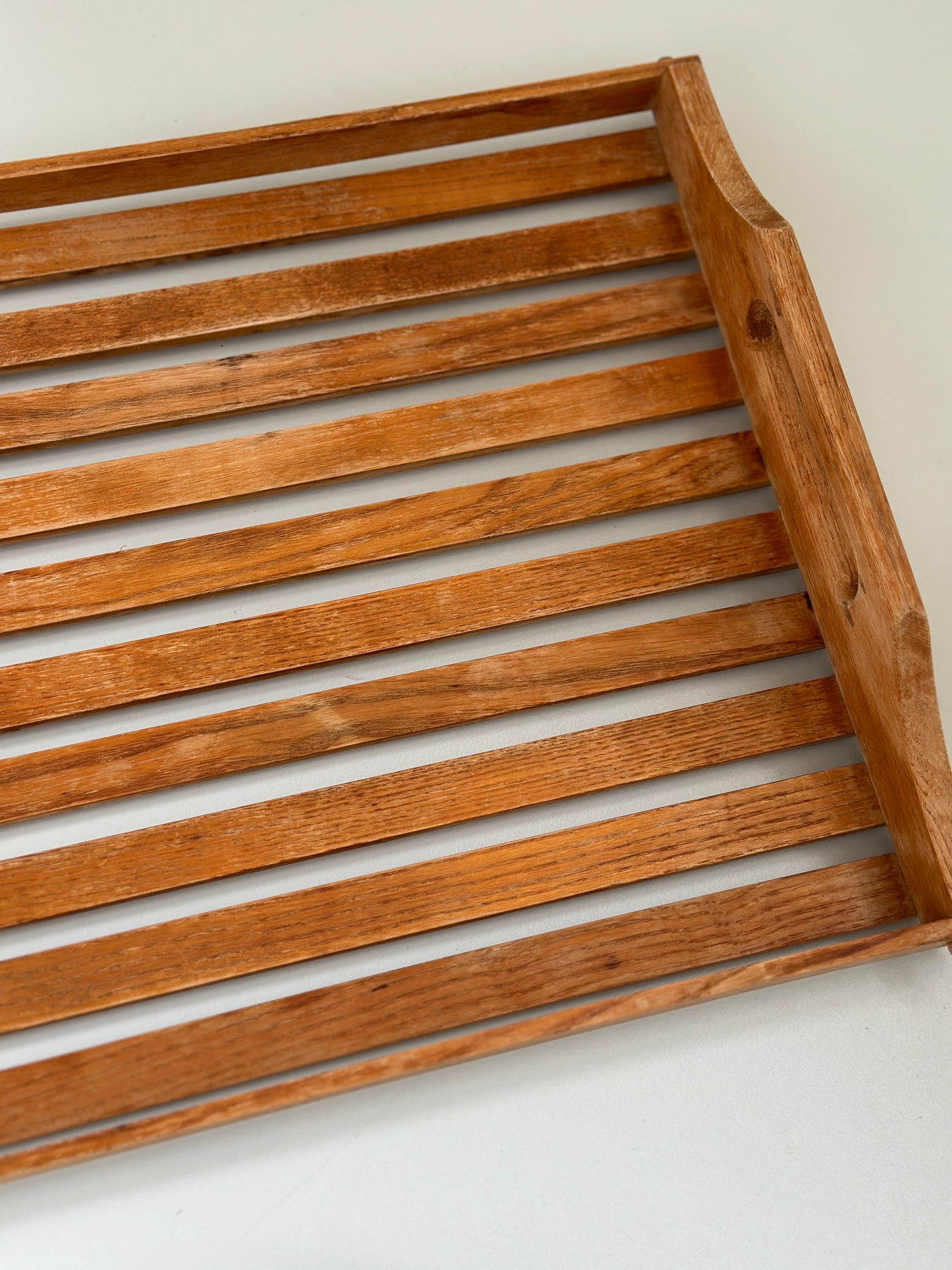 Serveringsbakke i træ