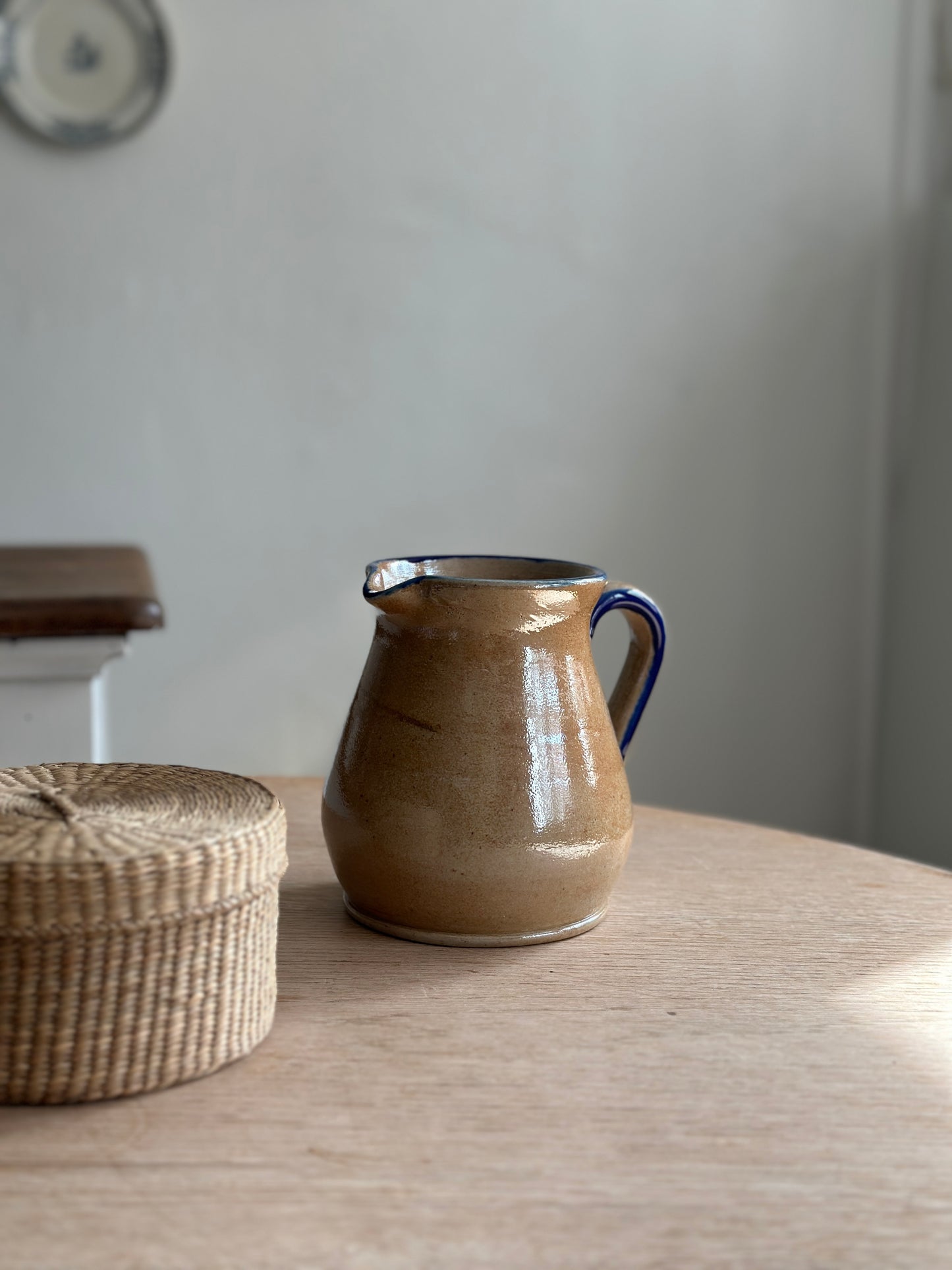 Lertøjskande med blå kant