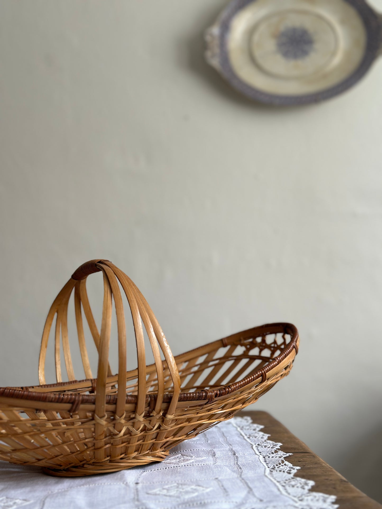 Smukkeste aflange kurv med hank