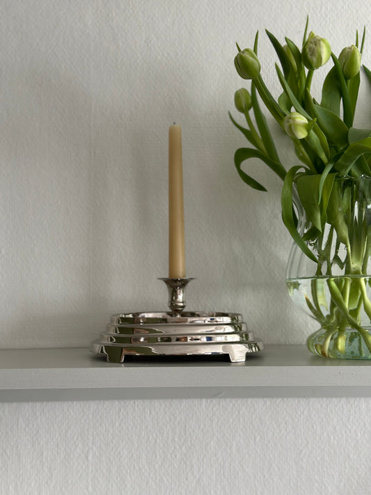 Stor sølv lysestage på fod