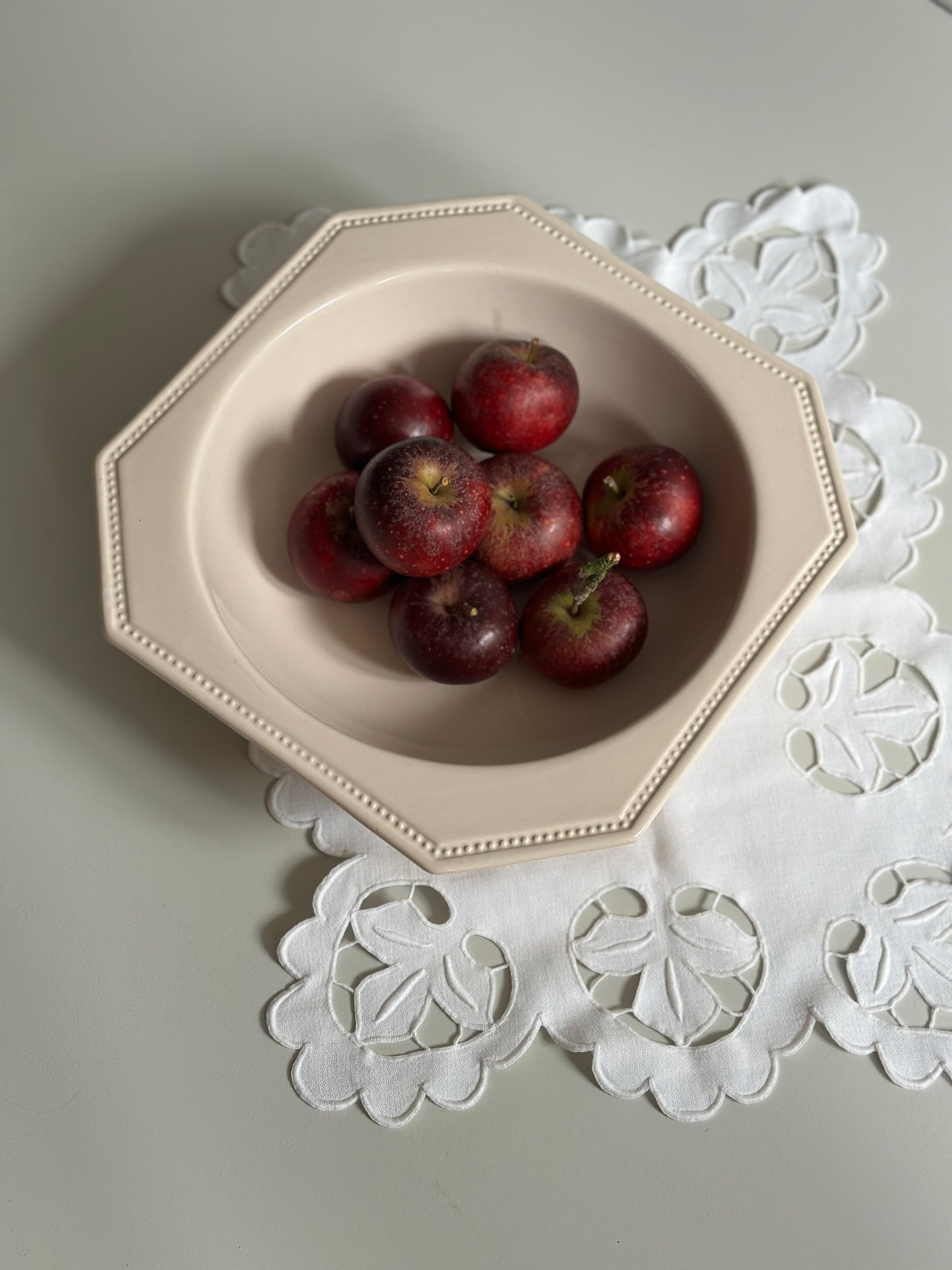 Fineste store rosa skål