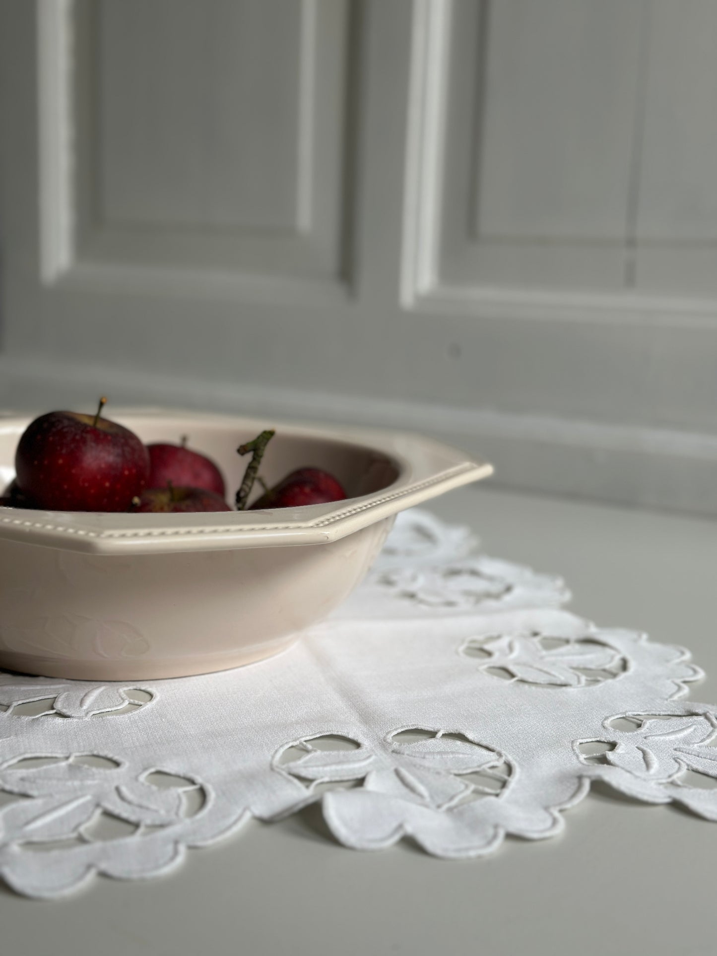 Fineste store rosa skål