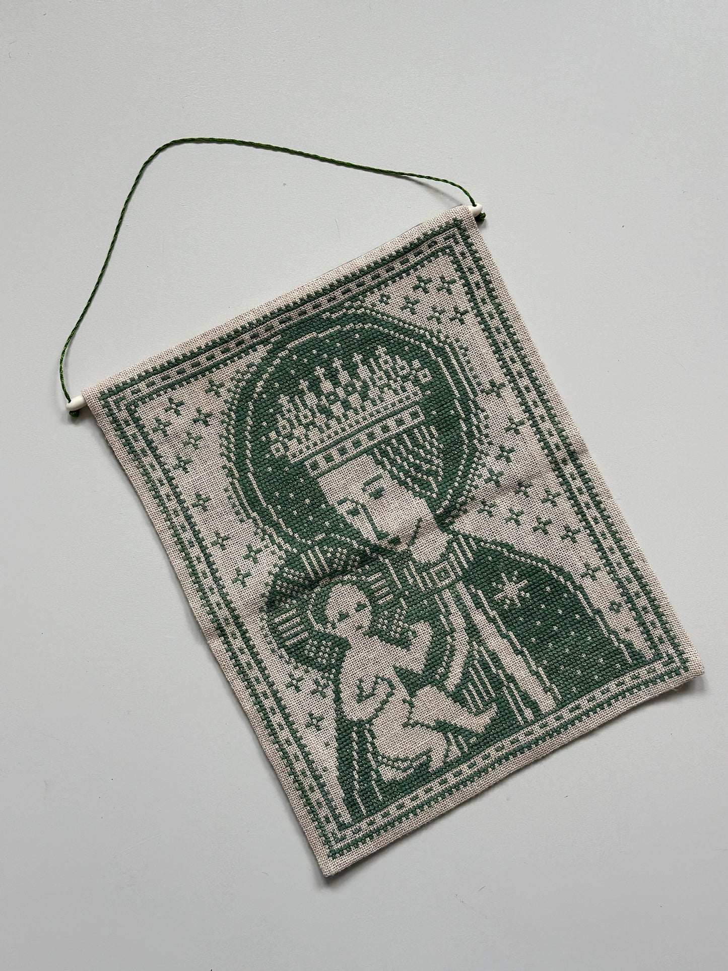 Vægophæng i tekstil