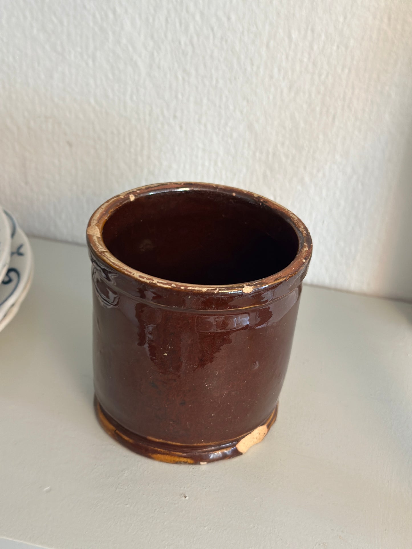 Lille brun lerkrukke