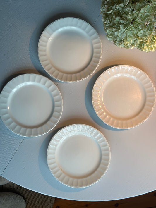 Creme frokosttallerkner