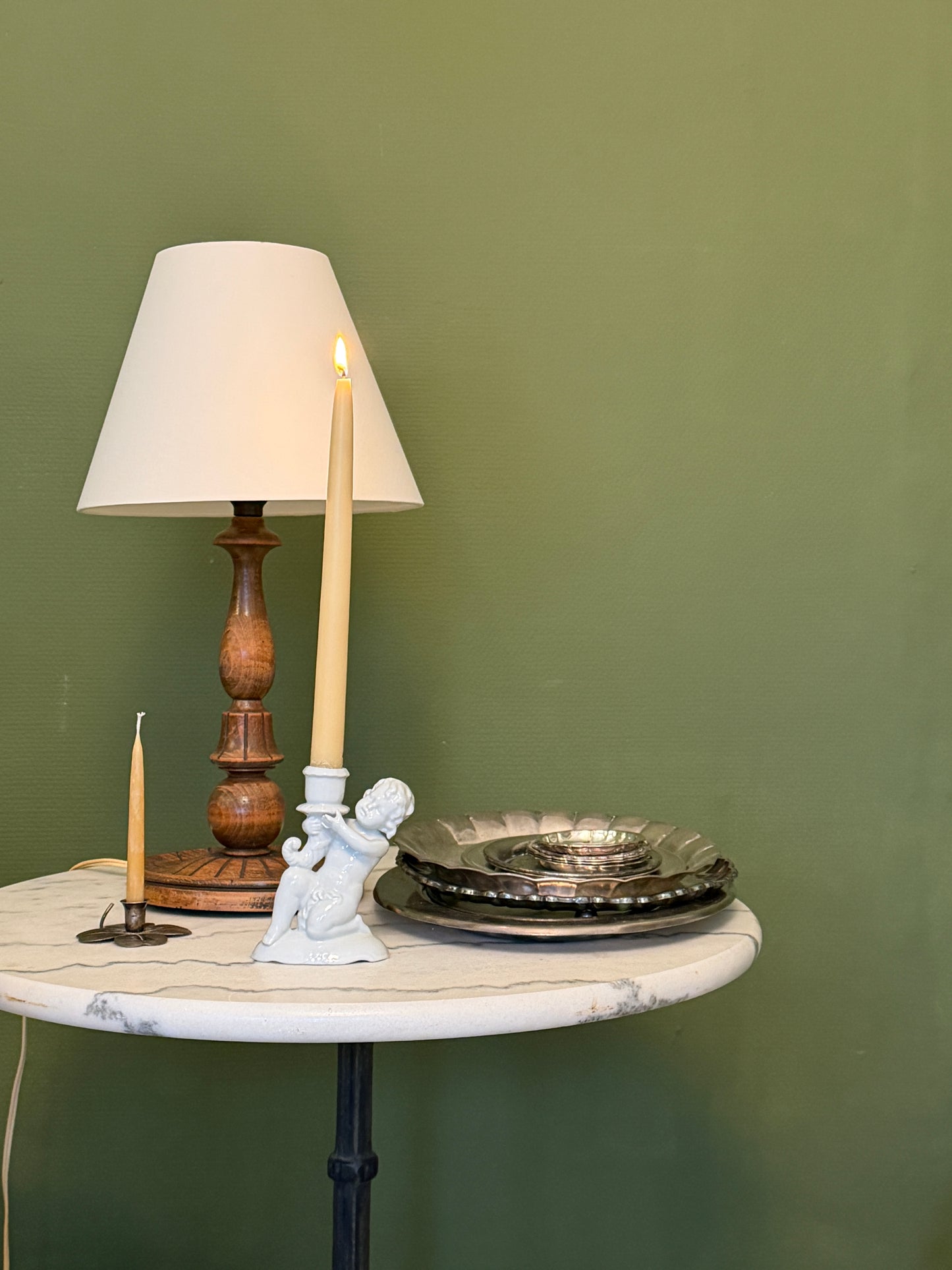 Lysestage i porcelæn